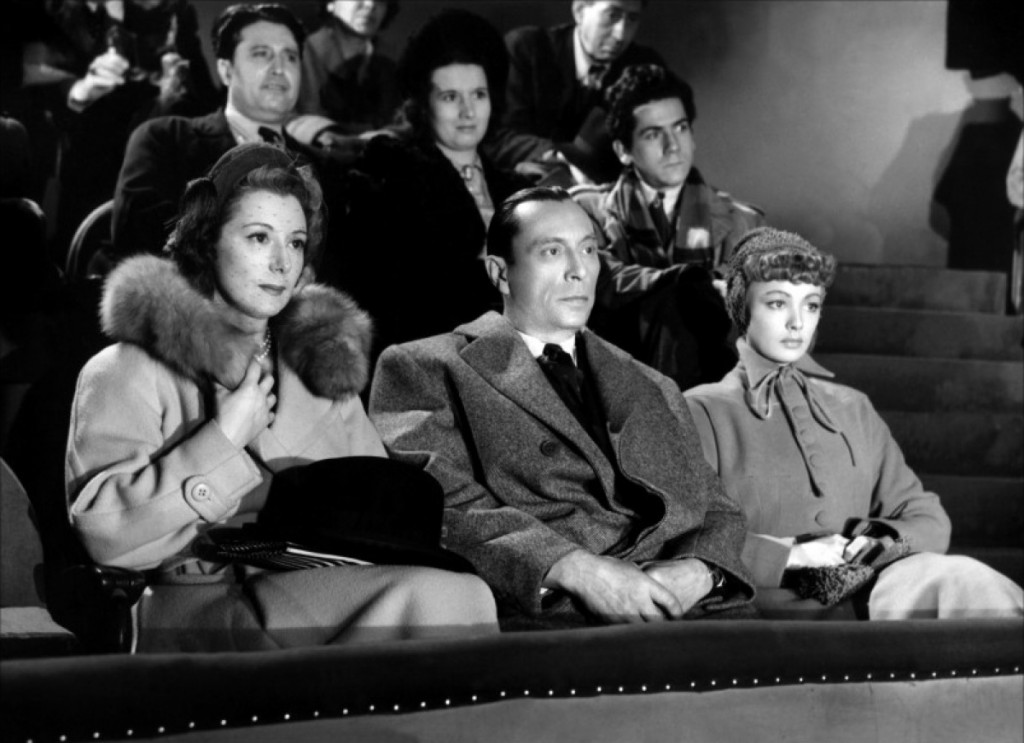 Renée Devillers, Louis Jouvet e Dany Robin em Les Amoureux sont seuls au Monde