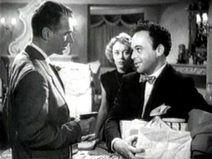 Douglas Faibanks Jr. , Glynnis Johns e Herbert Lom em Segredo de Estado