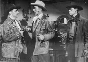 Ernest Borgnine, R. Scott e Lee Marvin em O Pistoleiro