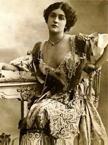 Lina Cavalieri