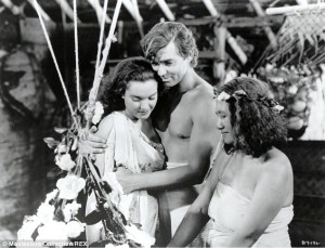 Movita e Clark Gable em O Grande Motim