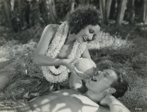 Raquel Torres e  em Sombras Brancas