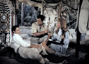 Carlos Thompson, Robert Taylor e Eleanor Parker em O Vale dos Reis
