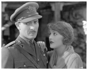 Ronald Colman e Vilma Banky em O Anjo das Sombras