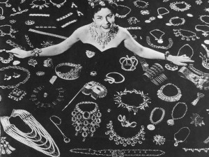 Joan Castle e as jóias