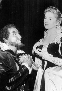 Paulo Autran e Tonia Carrero em Otelo