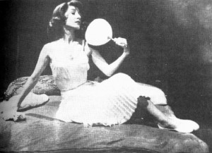 Cacilda Becker em Gata em Teto de Zinco Qunerte