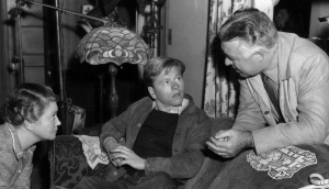 Clarence Brown, Fay Bainter e Mickey Rooney na filmagem de A Comédia Humana