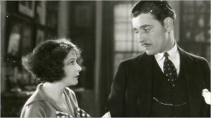Norma Talmadge e Ronald Colman em Kiki