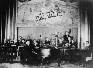 Eddie Duchin ao piano e orquestra