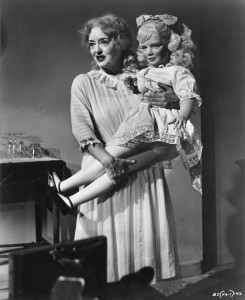 Bette Davis em O Que Aconteceu a Baby jane?